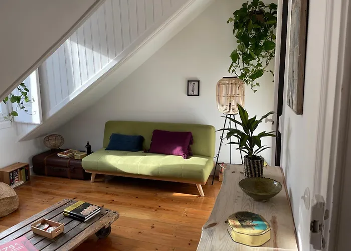Cosy - Bairro Alto, Real