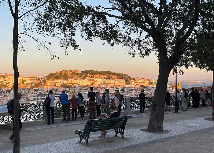 Cosy - Bairro Alto, Real